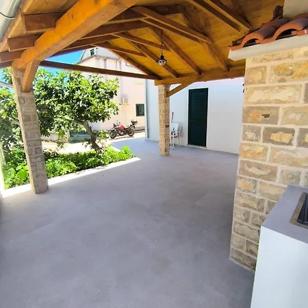 Your Private Summer House